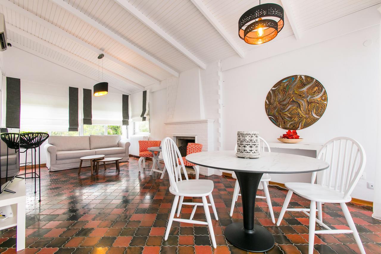 Hestia Beachfront Villa ポリフロノ エクステリア 写真